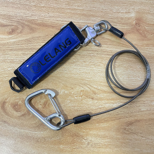 Free diving from Lanyard underwater safety rope 